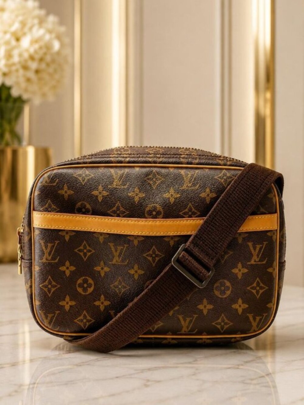 Authentic Louis Vuitton Reporter PM Monogram Canvas Crossbody Messenger Bag